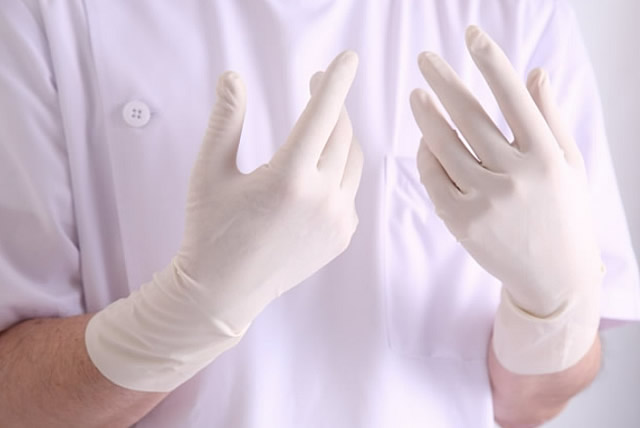 コルチコトミーと矯正治療の比較